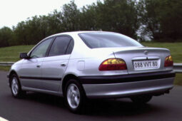 TOYOTA AVENSIS