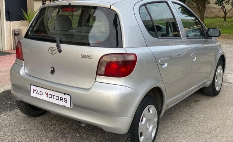TOYOTA YARIS | 2000