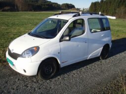 YARIS VERSO | 2000