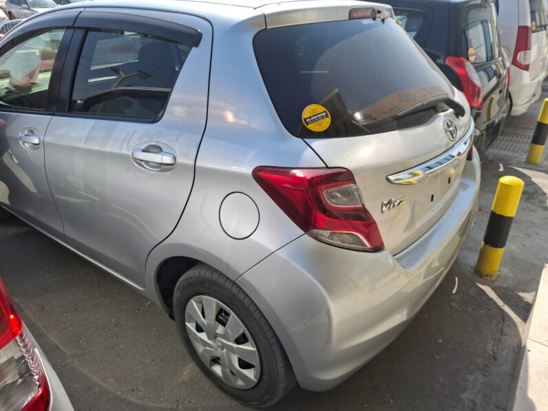 YARIS/VITZ